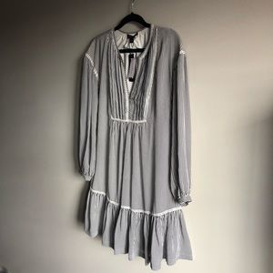 BANANA REPUBLIC | long sleeve peplum dress